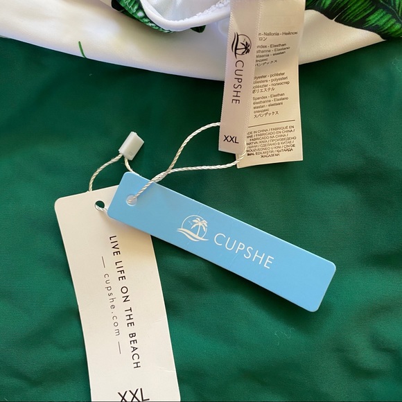 Cupshe Swim Nwt Banana Leaf Twistfront One Piece Swimsuit Poshmark